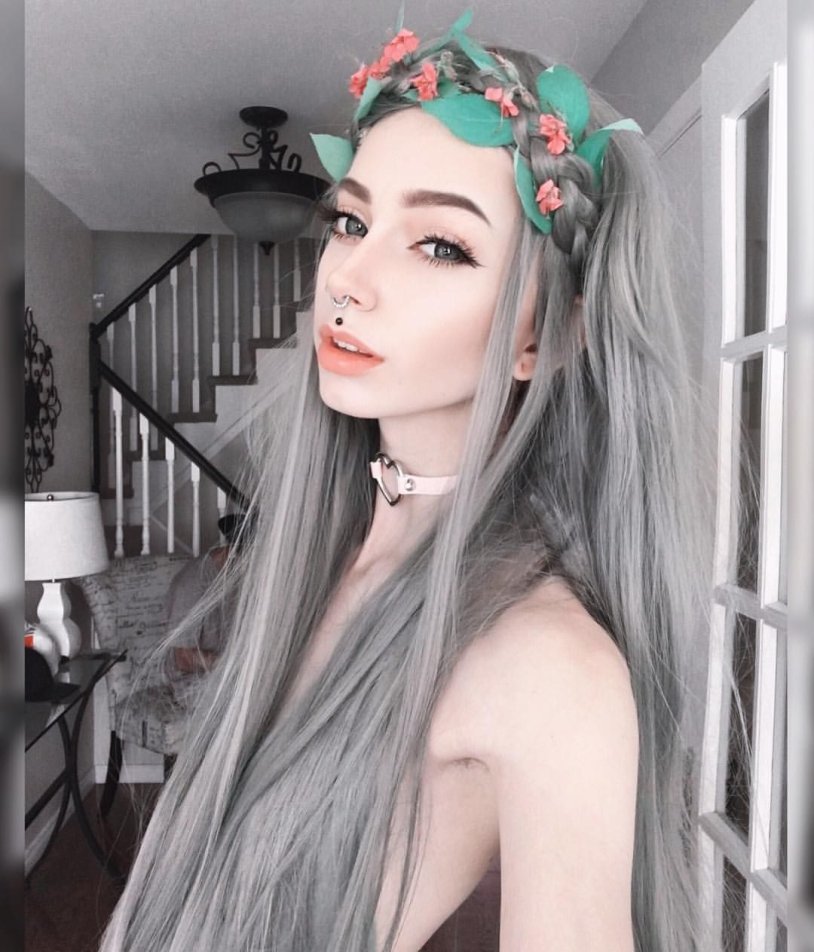 Sarah Marie Karda Figure