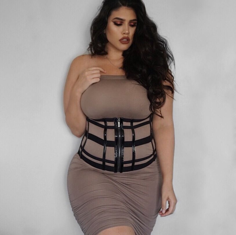 Plus saz Leticia Thomas