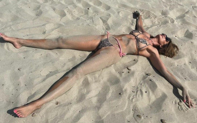 Penelope Jimenez is naked