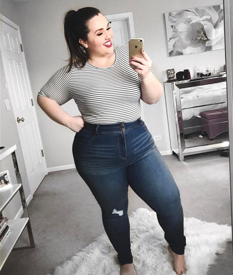 Sarah Rae Vargas 2020 in a swimsuit