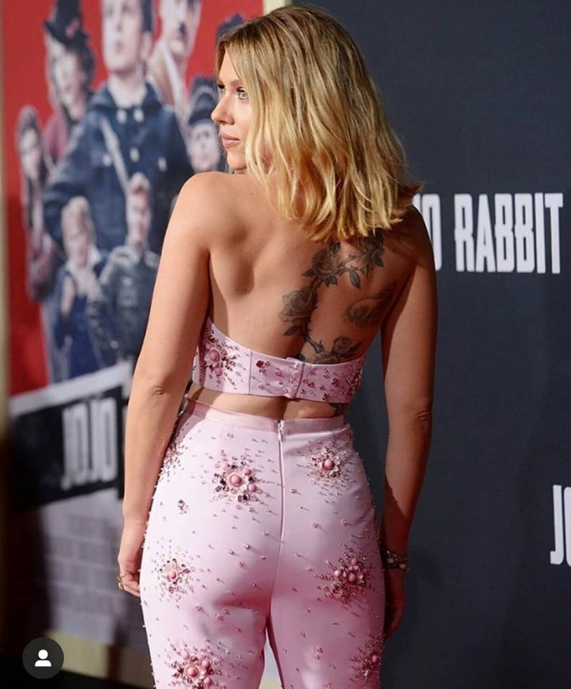 Scarlett Johansson Plovy