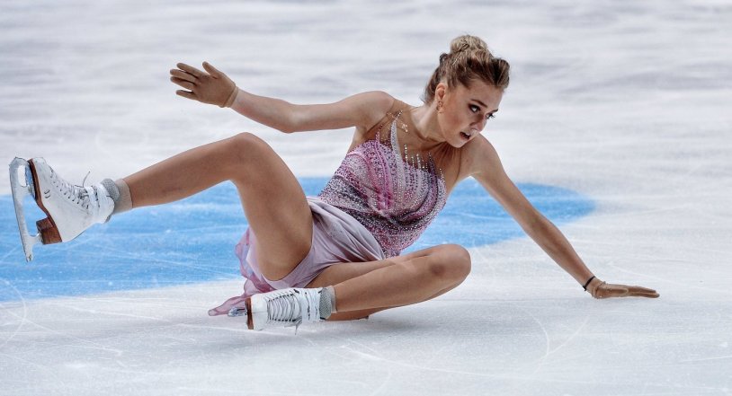 Skater Elena Radonova 2018