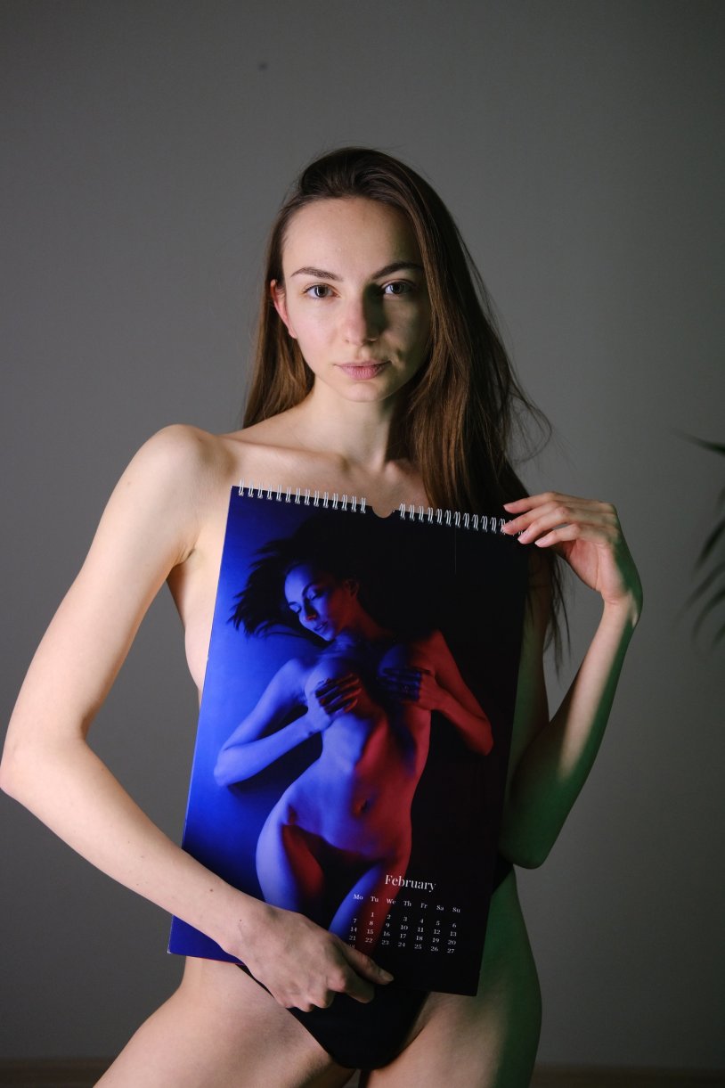 Margo AMP Model Naked