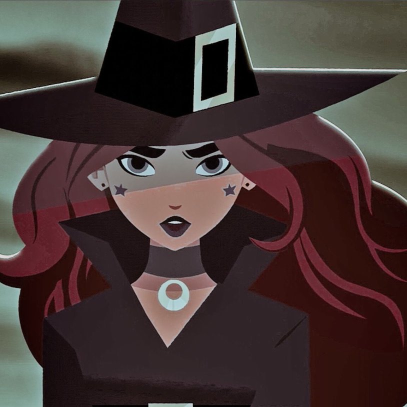 Sarah Bellum Carmen Sandigo