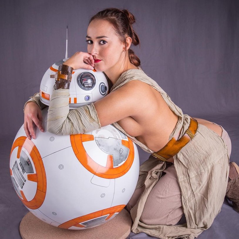 Leia Blogger