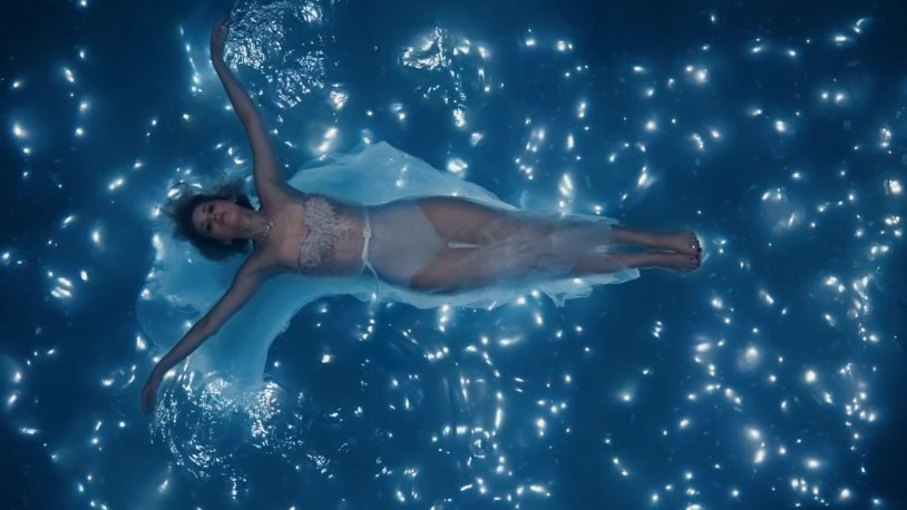 Jennifer Lawrence in Dior Advertising