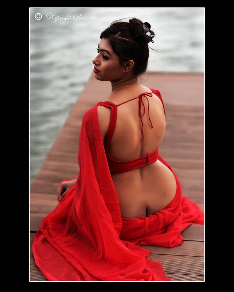 Arab delicious women