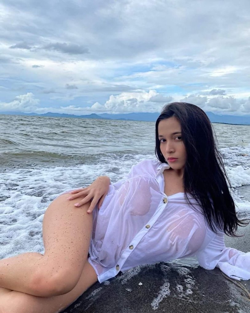 Pandora Kaaki Big Tits