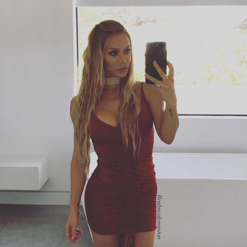 Nicole Eniston 2020 Selfies