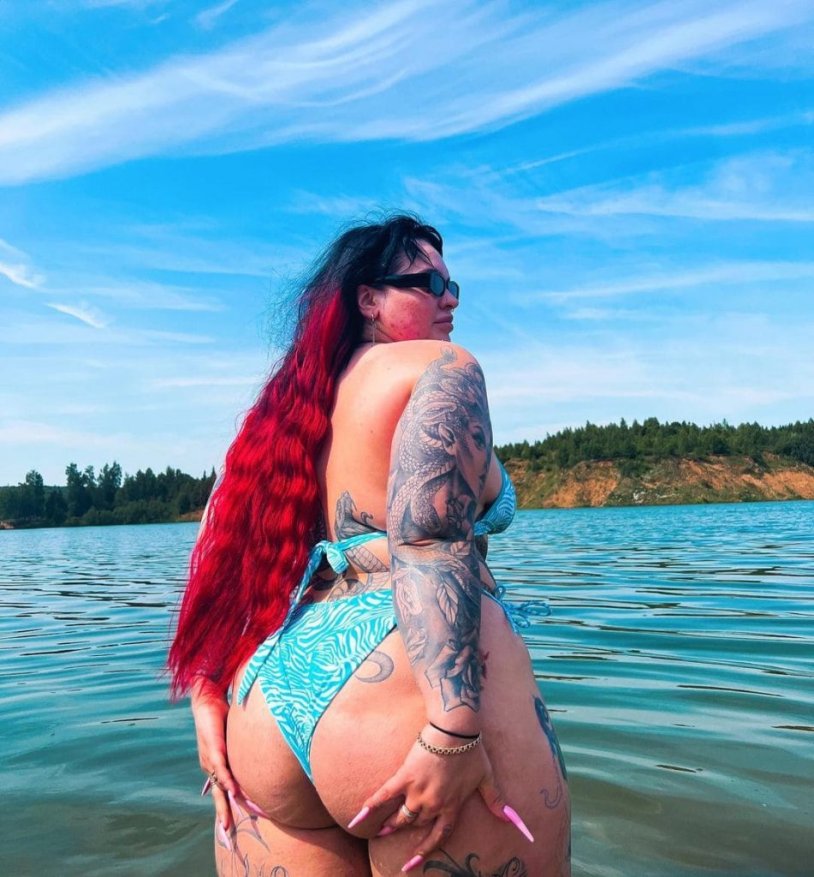 Natasha Goncharova from boys