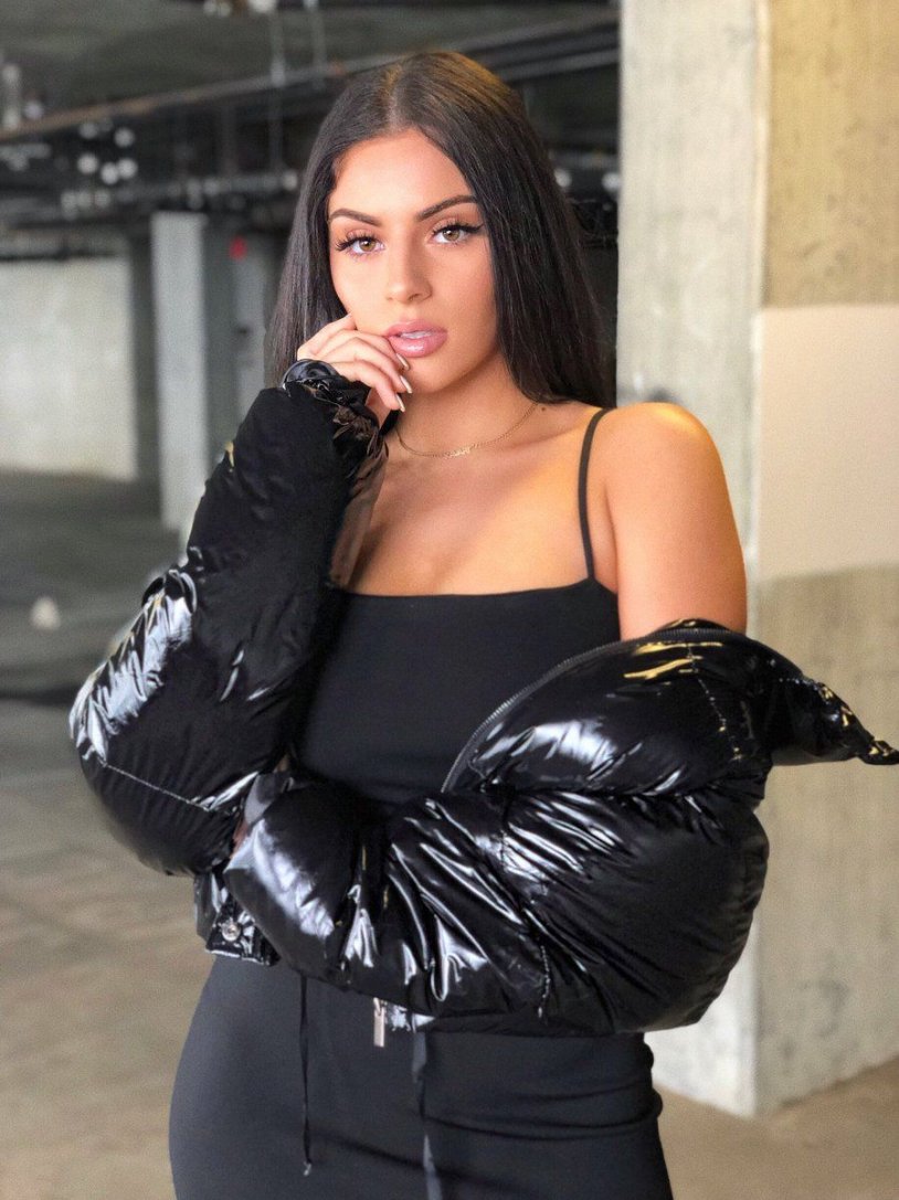 Nana Mushtakova drain