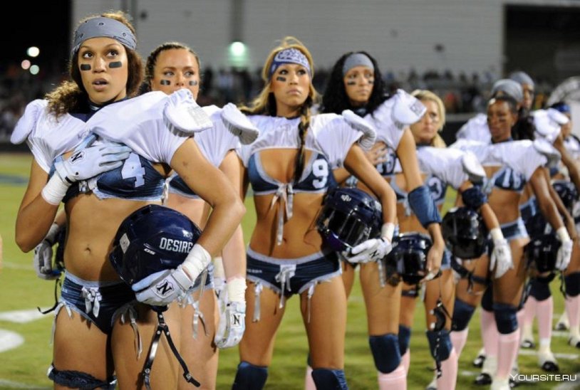 Form of female American football