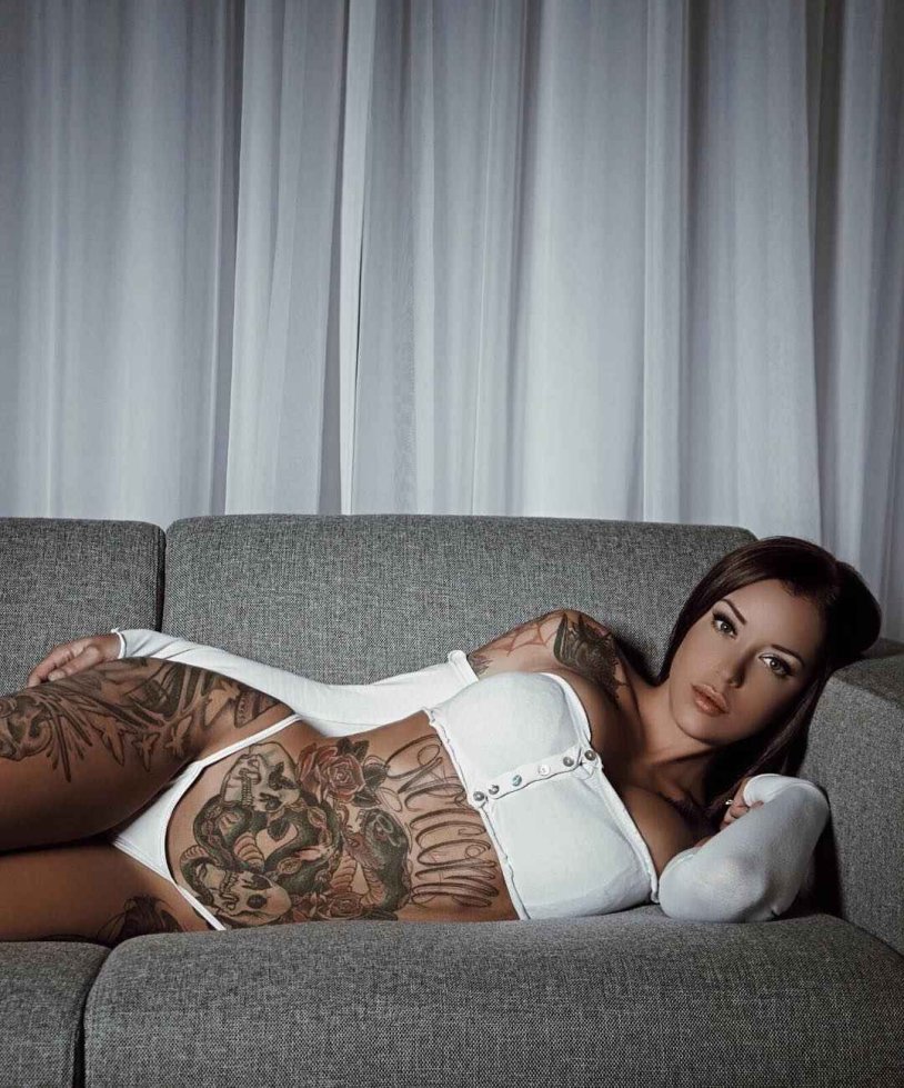 Laurence bédard in linen