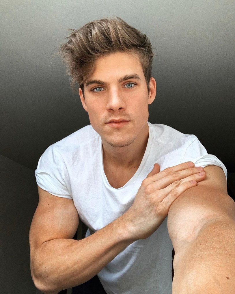 Stefan Petrov Photos