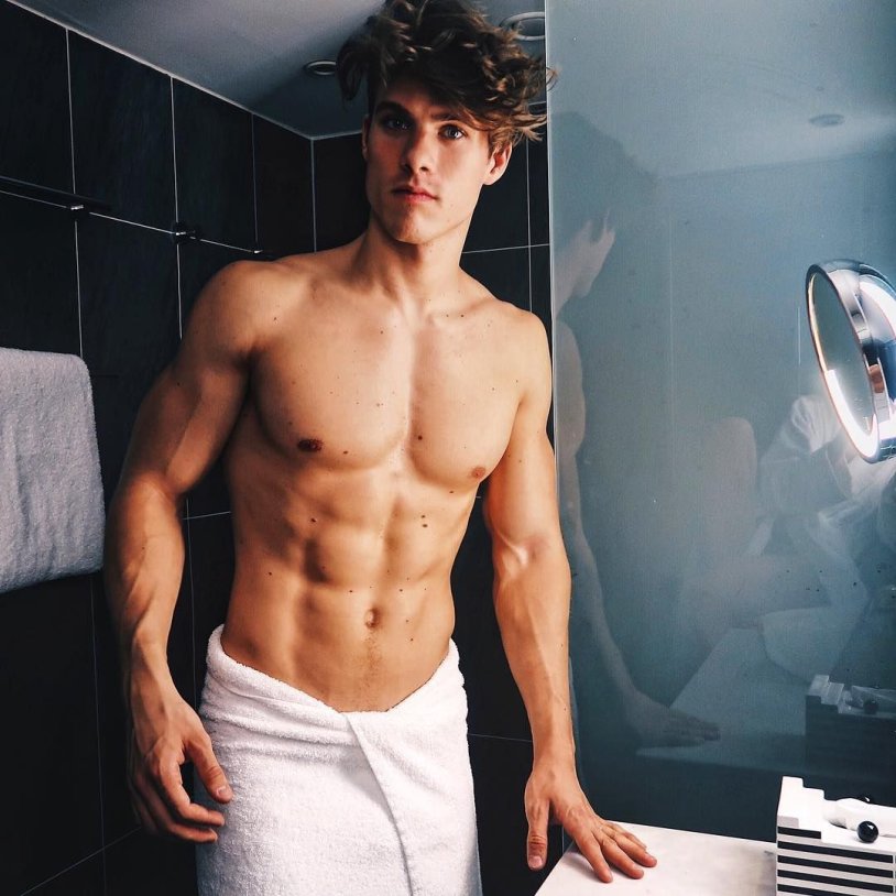 Stefan Heads Boxer 2002