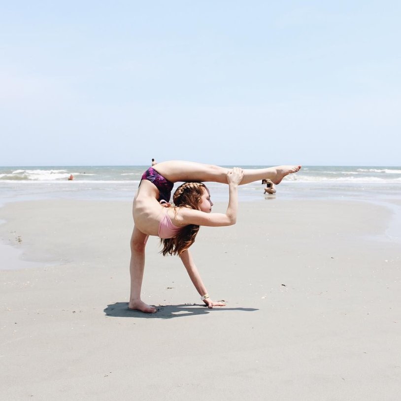 Anna mcnulty back extension