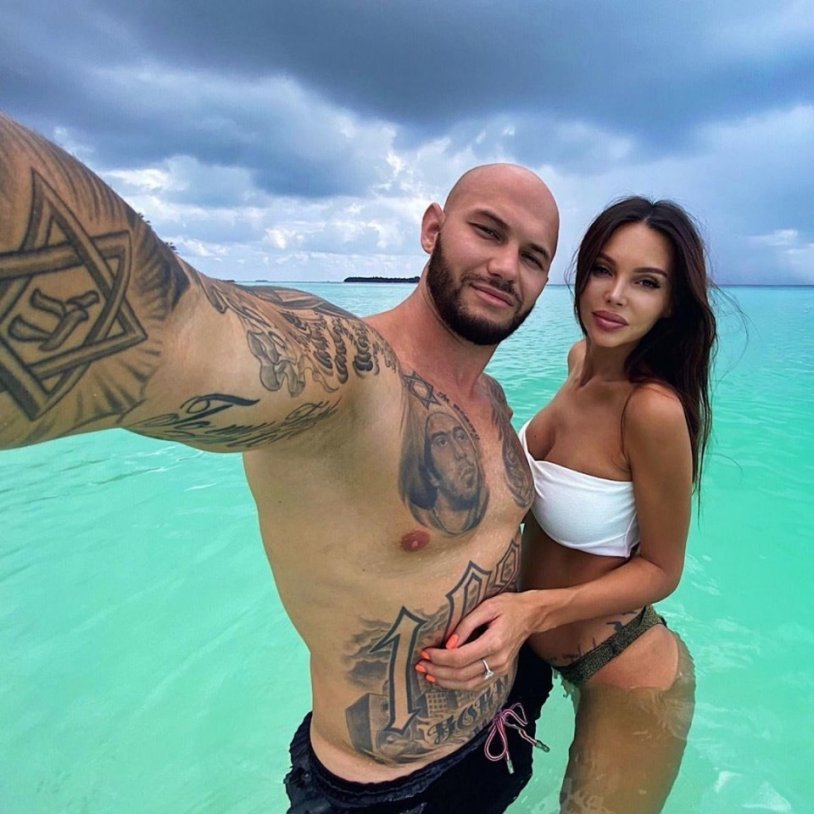 Dzhigana and Oksana Samoilova