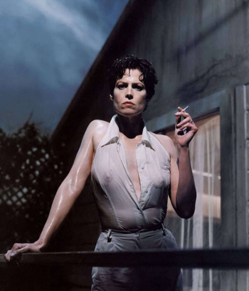 Sigurni Weaver 2001