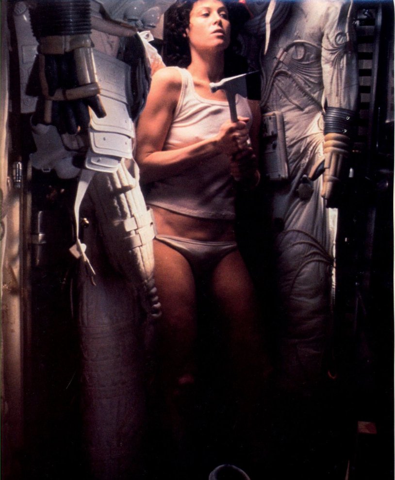 Sigurni Weaver is alien