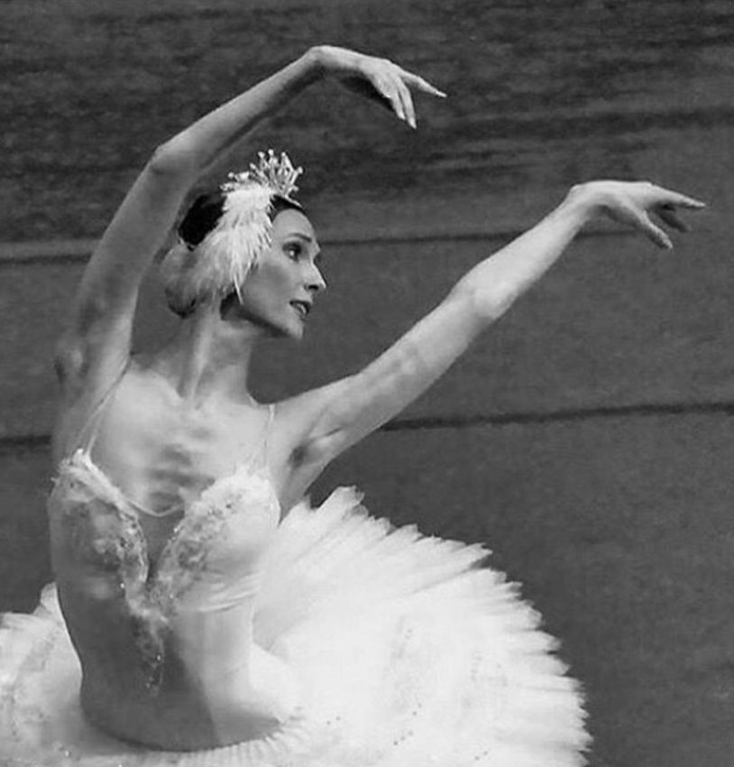 Ballerina Svetlana Zakharova GIF