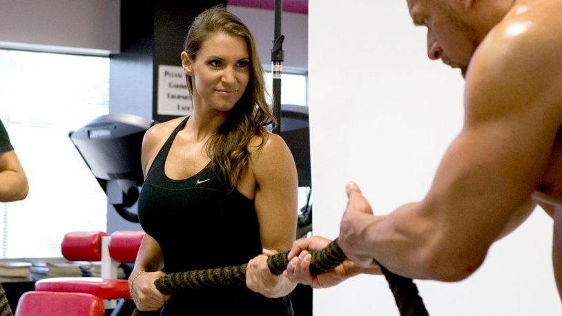 Triple H STEPHANIE MCMAHON POWER FITNES