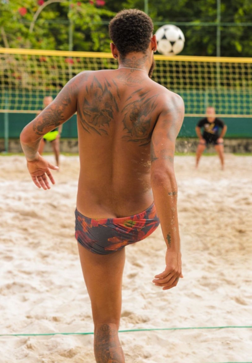 Neymar+football player naked 2022