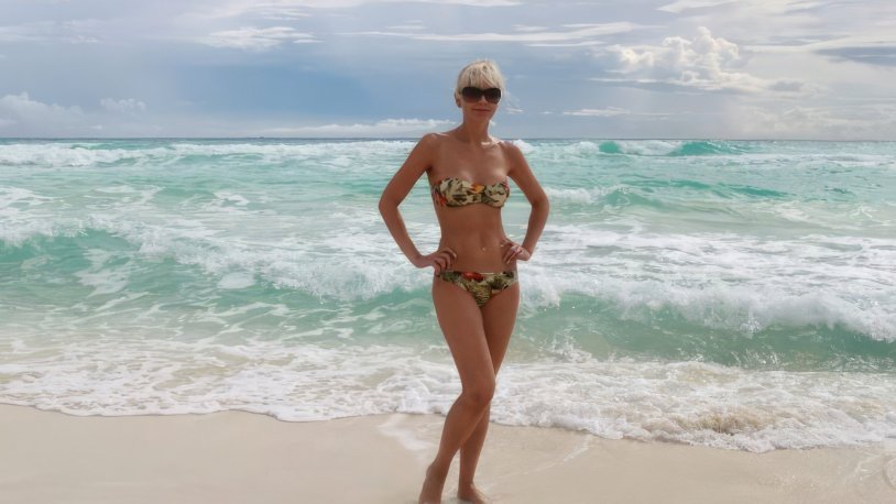 Elena Likhomanova Famyaa