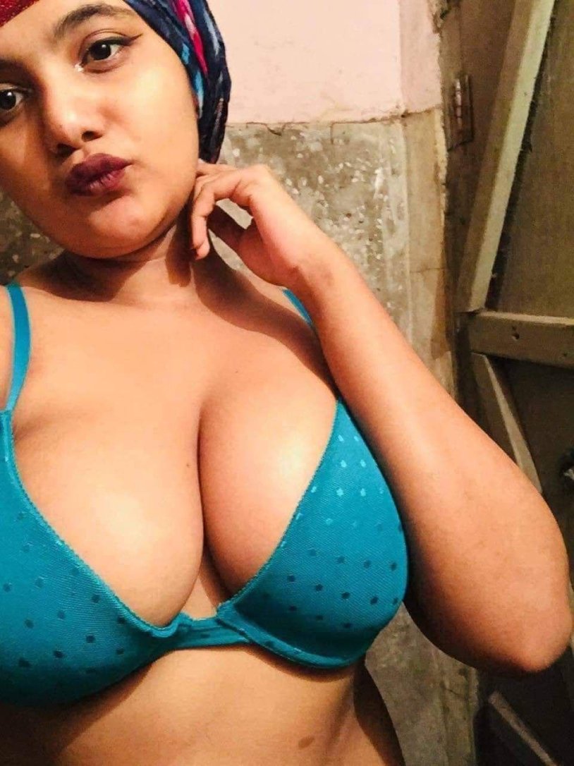 Turbanli big tits naked