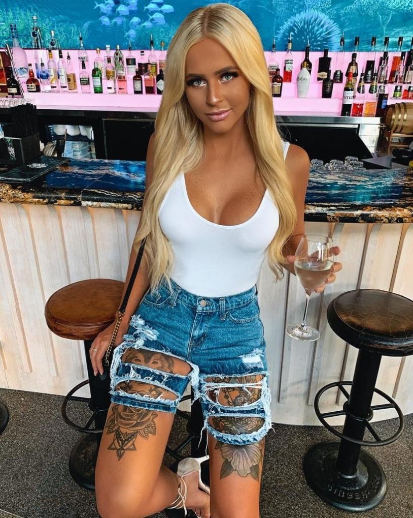 Ashleykimberlykhloe Bimbo