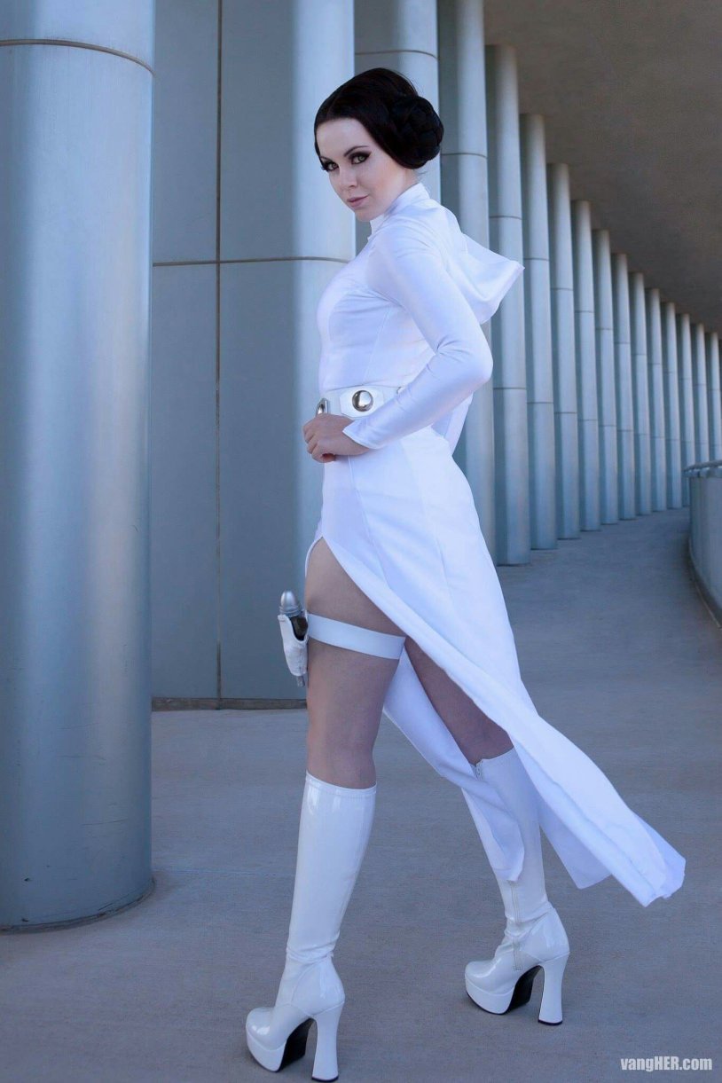 Star Wars Princess Leia Cosplay