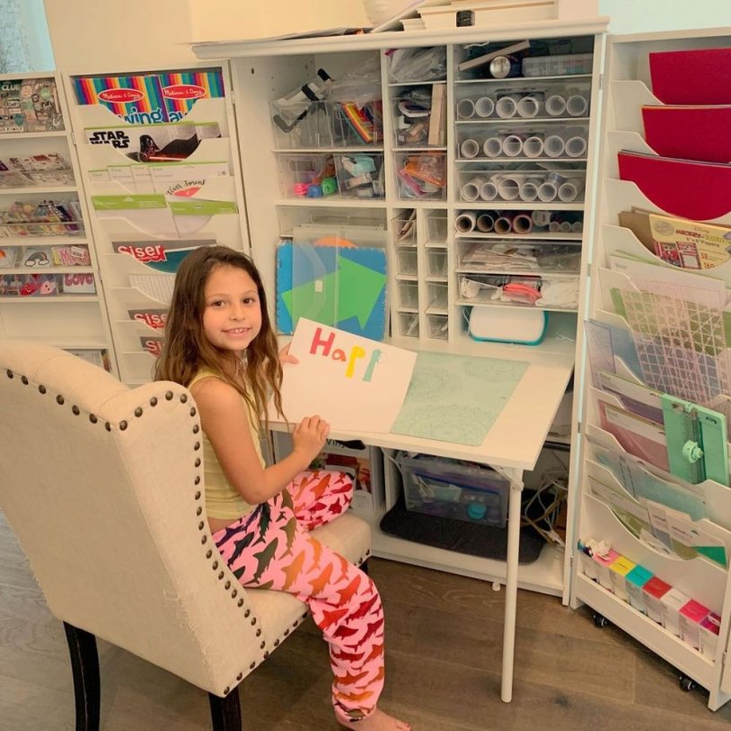 Talind Bennington Instagram