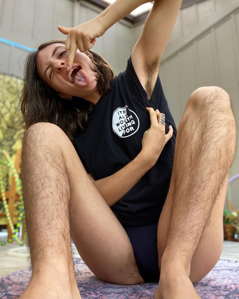 Girls with hairy legs