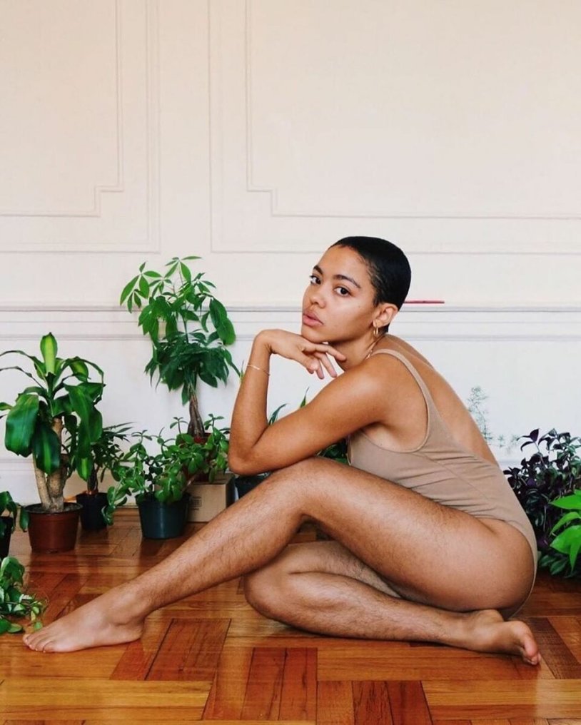 Zhenya with unshaven legs