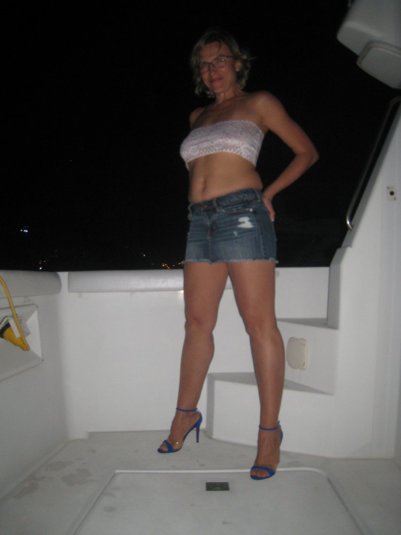 Zevsiki Irina Liahovich biography