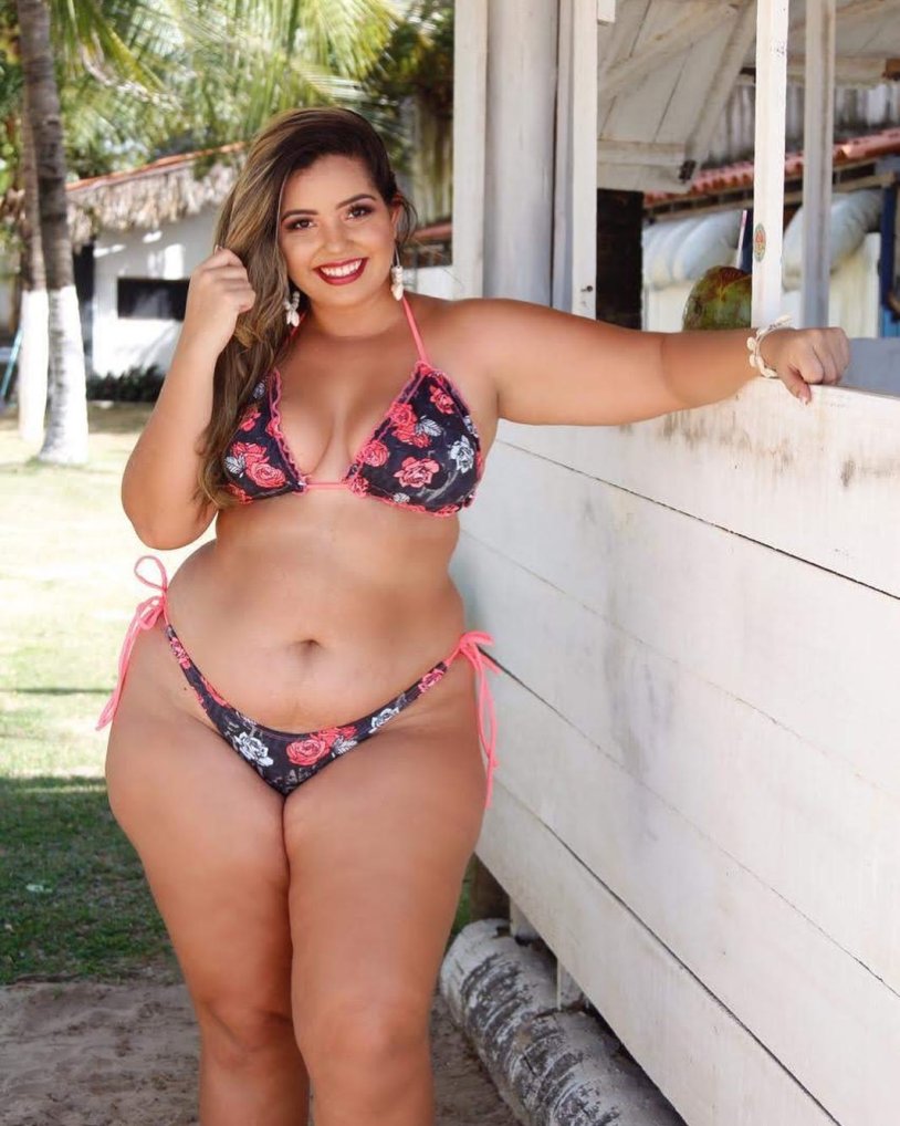 Natalia Lausano Plus Saiz