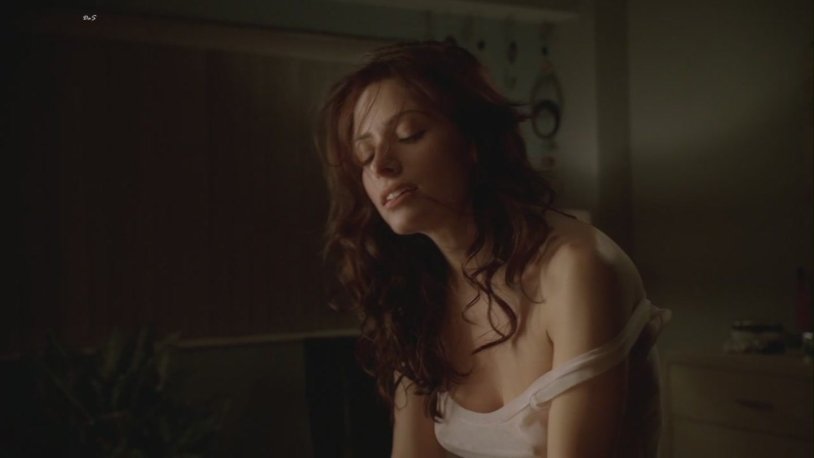 Sarah Shahi Cland Soprano