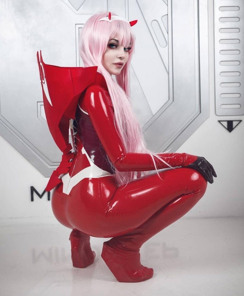 Christina Fink Zero Two