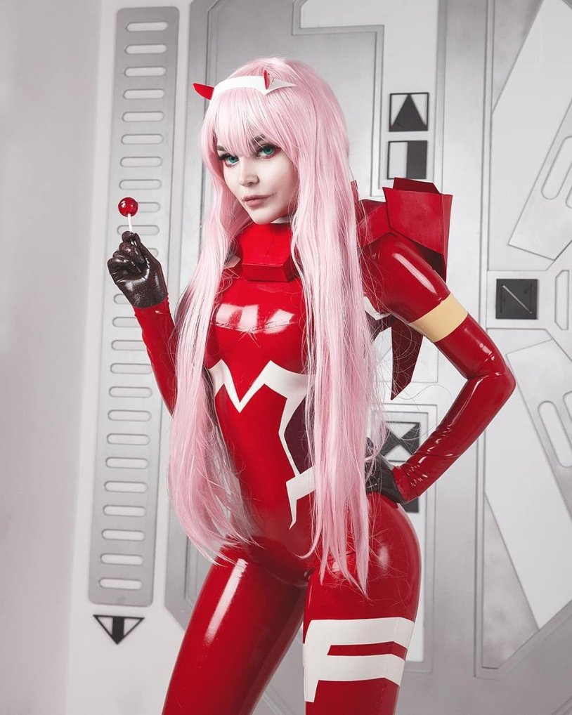 Christina Fink Zero Two