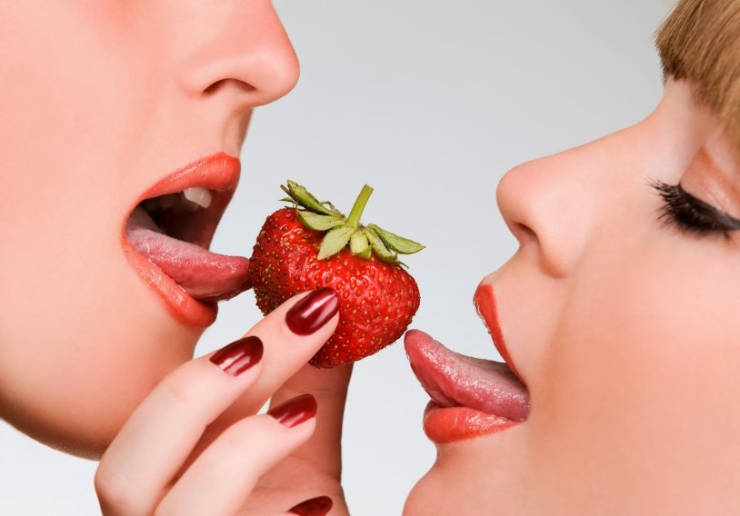Strawberries in the mouth