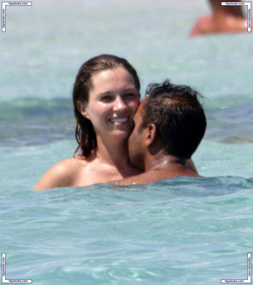 Serena Campbell Hot Model