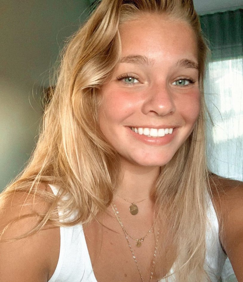 Swedes of the woman's appearance