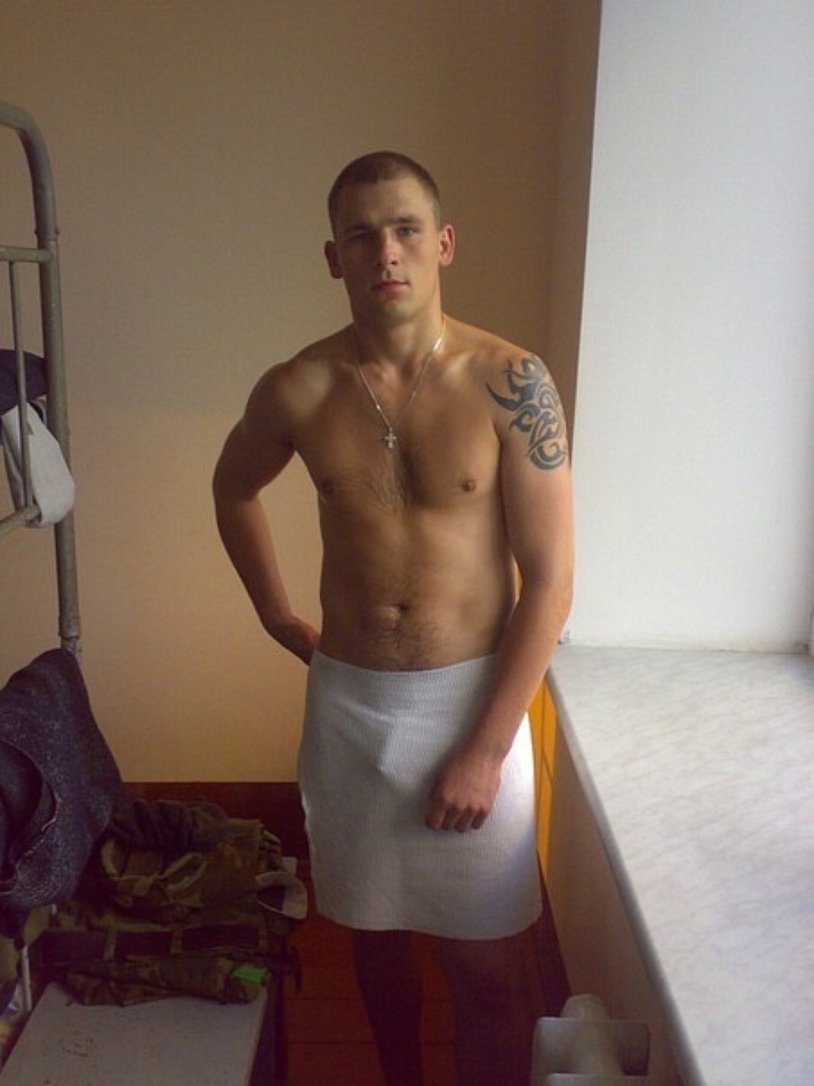 Men in shorts Private