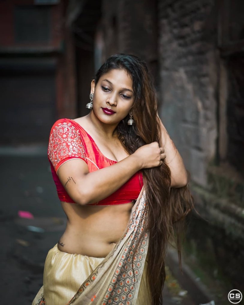 Indian Down Saree