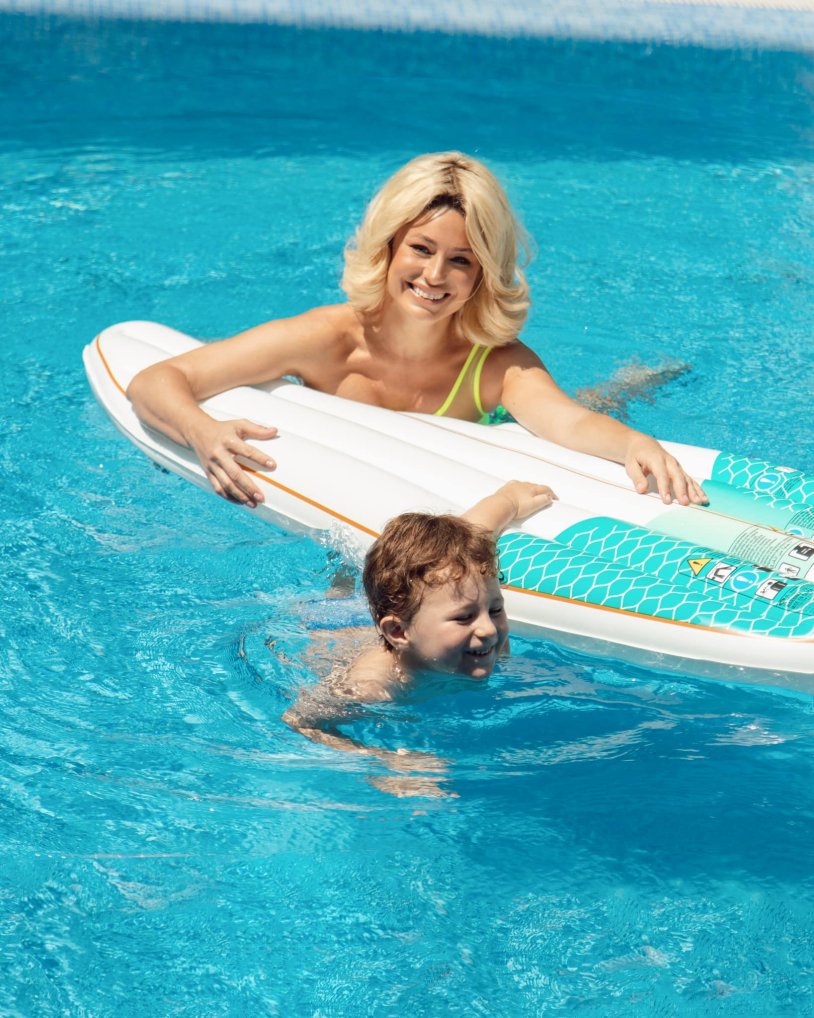 Natalia Gordienko with her son