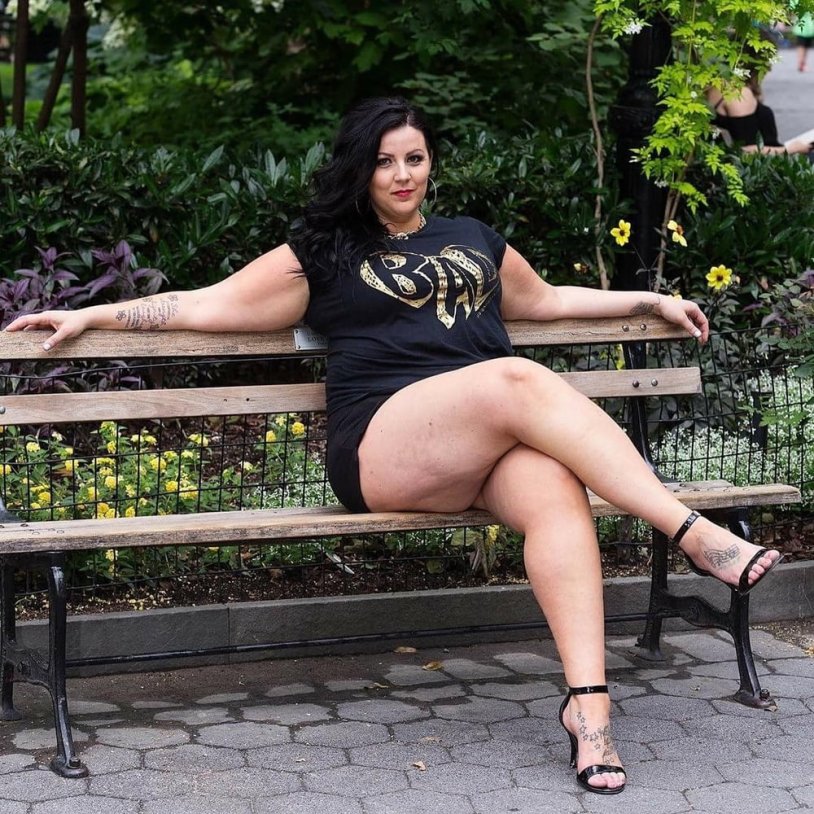 Women's mature caviar