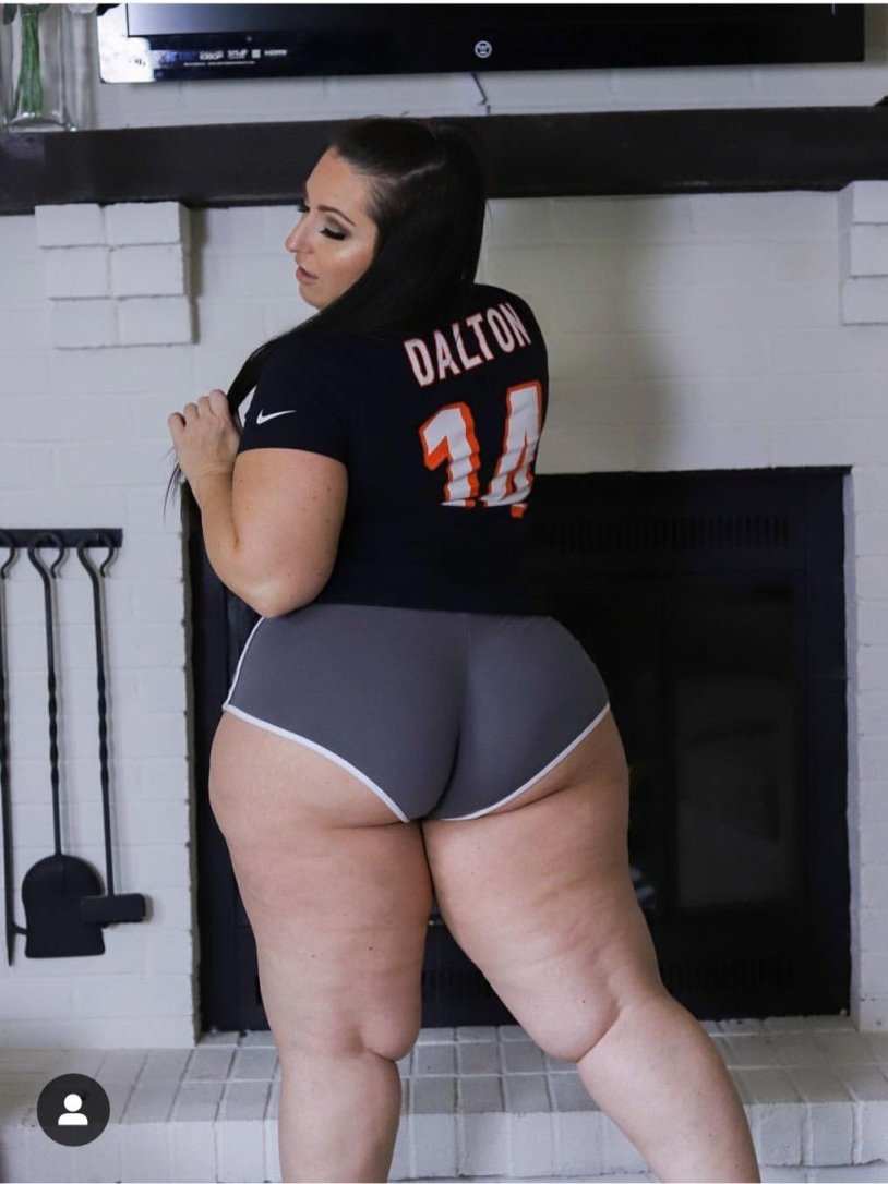 Pawg Louise El