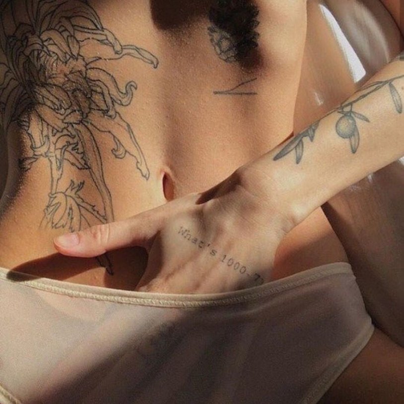 Intimate photos of aesthetics