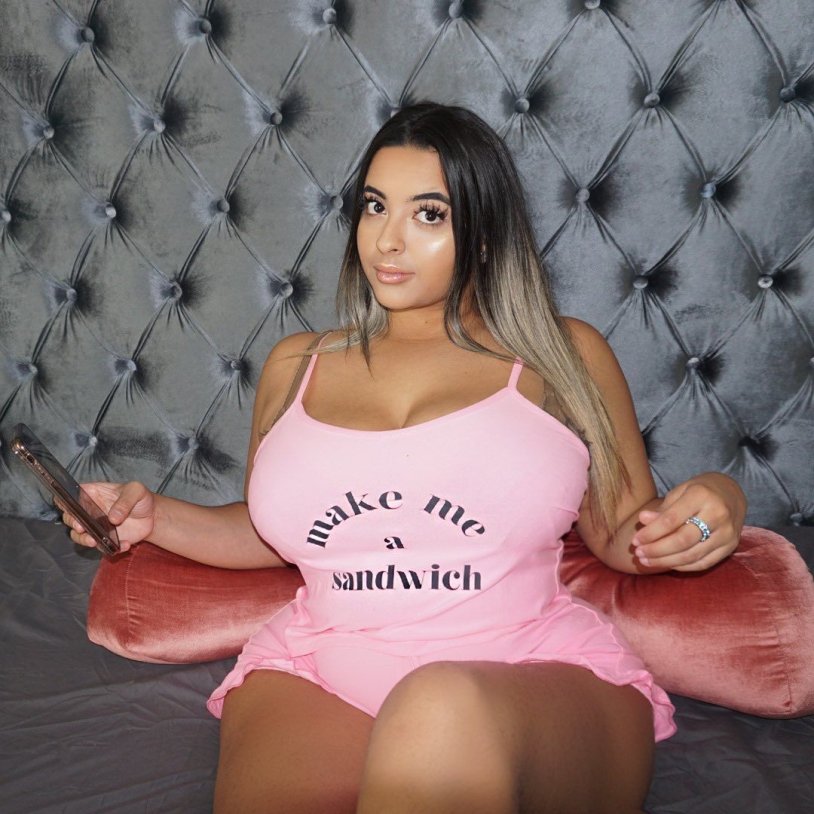 Tania rubio @taniarubiod