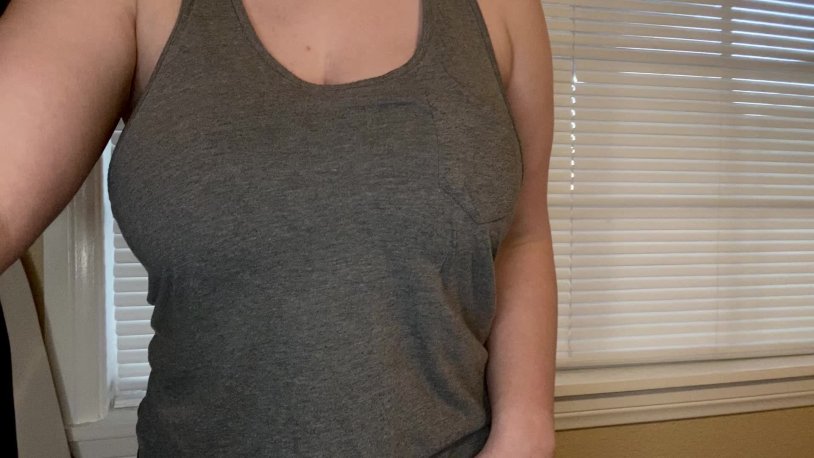 Breast 2 sizes in Titty Dropi shirt