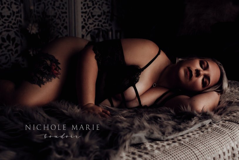 Annika Sebastian Boudoir